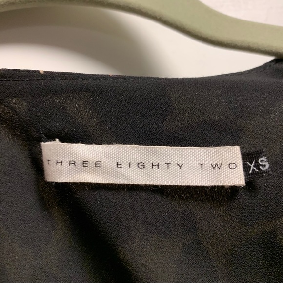 🎈5/$30 Bundled🎈Leopard Print Tunic size XS #1041 - Picture 3 of 3